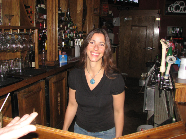 7044-BMTFL-KeyStorm-Pub-Party-000-nov08-2008