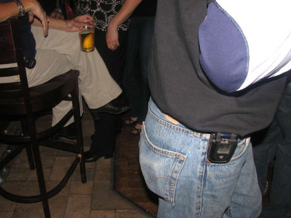 7083-BMTFL-KeyStorm-Pub-Party-000-nov08-2008