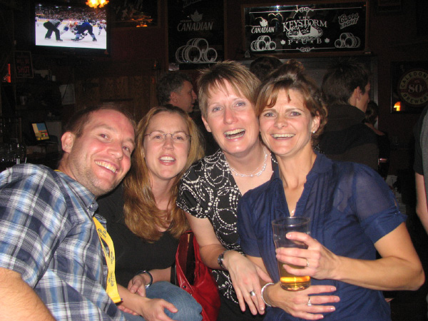 7136-BMTFL-KeyStorm-Pub-Party-000-nov08-2008