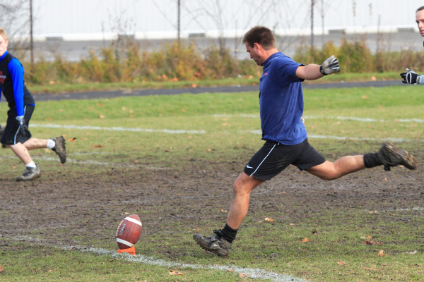 7180-2570-BMTFL-Championship-Photo-by-Ken-Scott-000-Nov08-2008