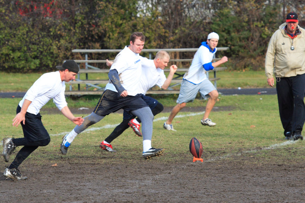 7180-2586-BMTFL-Championship-Photo-by-Ken-Scott-000-Nov08-2008