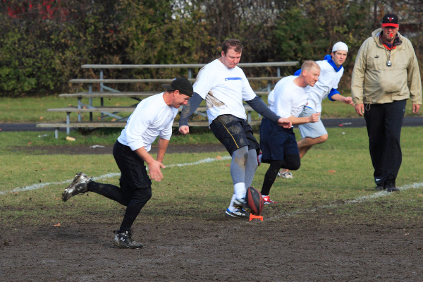 7180-2587-BMTFL-Championship-Photo-by-Ken-Scott-000-Nov08-2008