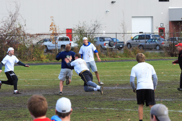 7180-2613-BMTFL-Championship-Photo-by-Ken-Scott-000-Nov08-2008