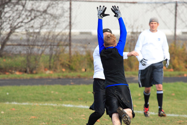 7180-2664-BMTFL-Championship-Photo-by-Ken-Scott-000-Nov08-2008