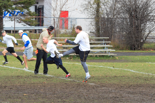 7180-2681-BMTFL-Championship-Photo-by-Ken-Scott-000-Nov08-2008