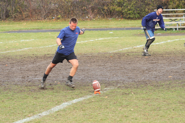 7180-2717-BMTFL-Championship-Photo-by-Ken-Scott-000-Nov08-2008