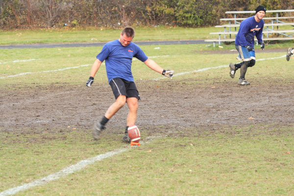 7180-2718-BMTFL-Championship-Photo-by-Ken-Scott-000-Nov08-2008