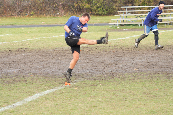 7180-2719-BMTFL-Championship-Photo-by-Ken-Scott-000-Nov08-2008