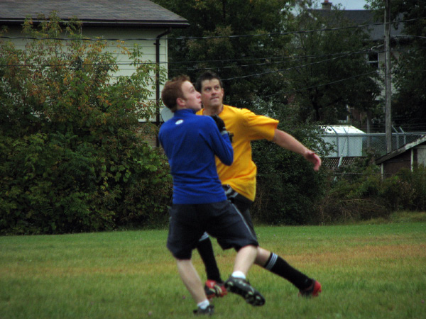 4911-013-bmtfl-colin-jardine-pic-00-sept27-2009