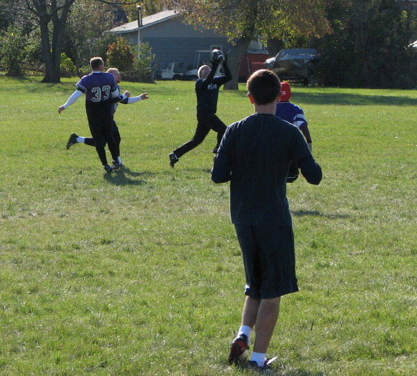 5019-BMTFL-BBQ-Day-00-oct18-2009