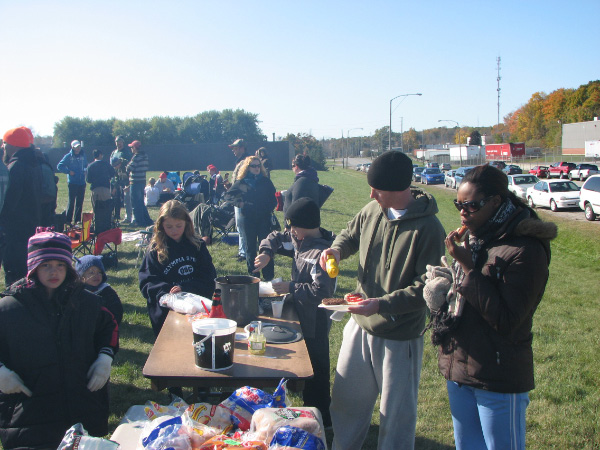 5091-BMTFL-BBQ-Day-00-oct18-2009