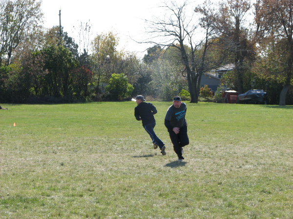 5095-BMTFL-BBQ-Day-00-oct18-2009