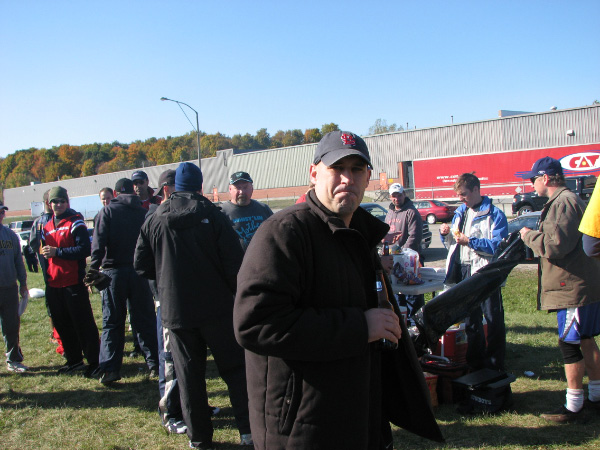 5136-BMTFL-BBQ-Day-00-oct18-2009