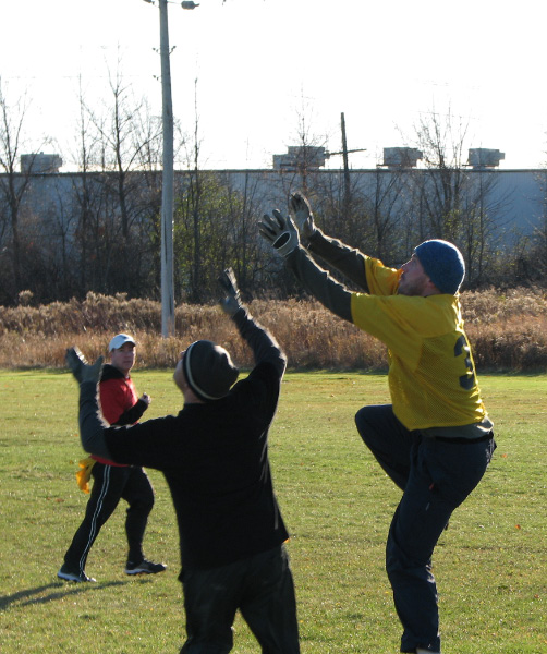 5553-BMTFL-Playoffs-week-1-00-nov01-2009