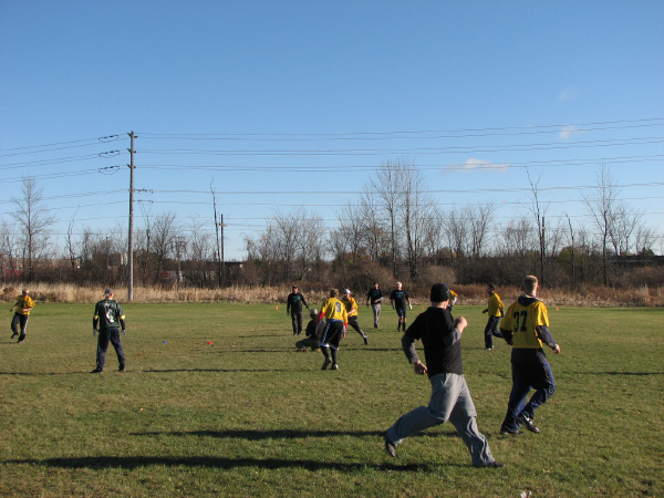 5599-BMTFL-Playoffs-week-1-00-nov01-2009