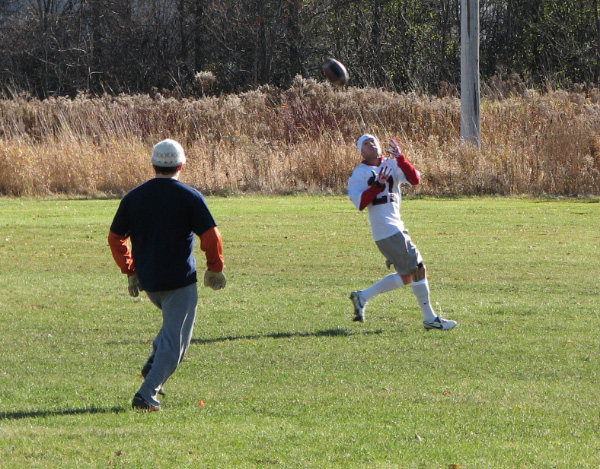 5615-BMTFL-Playoffs-week-1-00-nov01-2009