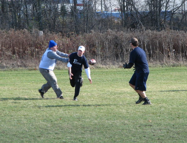 5619-BMTFL-Playoffs-week-1-00-nov01-2009