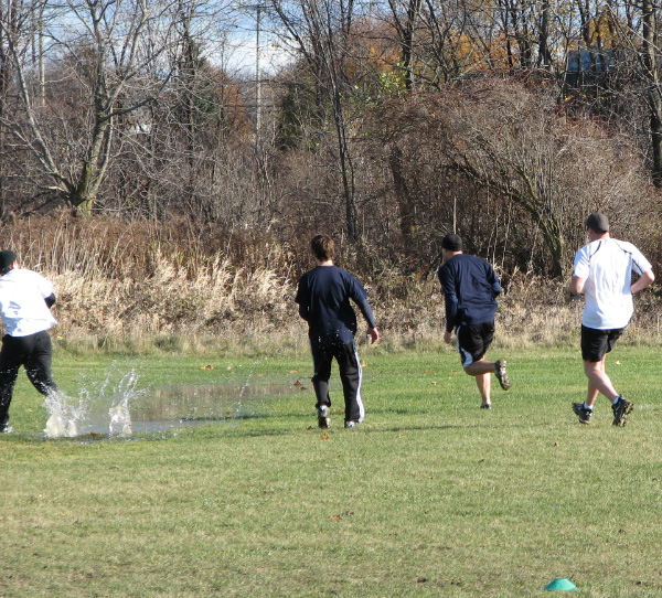 5623-BMTFL-Playoffs-week-1-00-nov01-2009