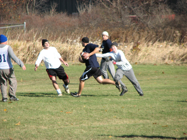 5627-BMTFL-Playoffs-week-1-00-nov01-2009