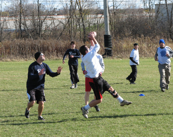 5636-BMTFL-Playoffs-week-1-00-nov01-2009